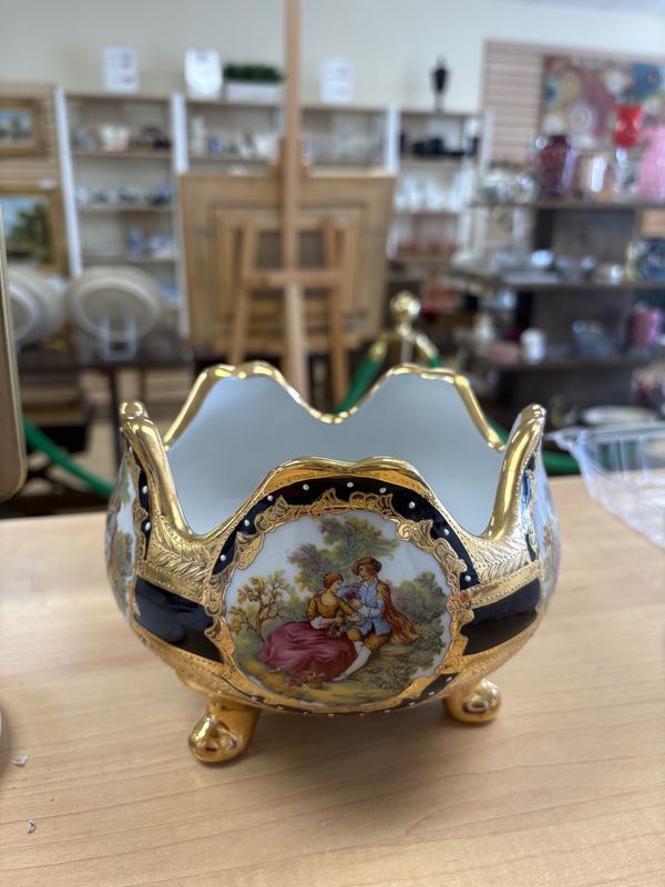 Porcelain. France. Bowl. Fragonard Courting Scenes. 3 Footed. Deep Cobalt and Gold Gilt.