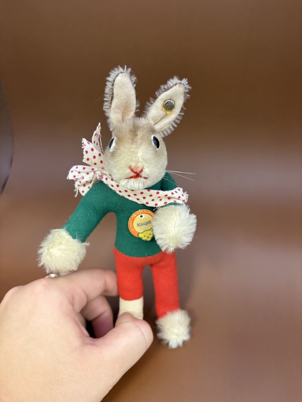 Plush. Germany. Steiff. Rabbit. &quot;Knupfi&quot;. Vintage. 1968-1971. 7&quot;H