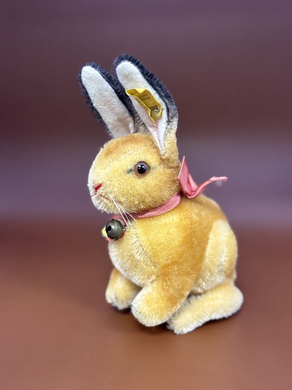 Plush. Germany. Steiff. Rabbit. &quot;Sonny Bunny&quot;. 7&quot;H