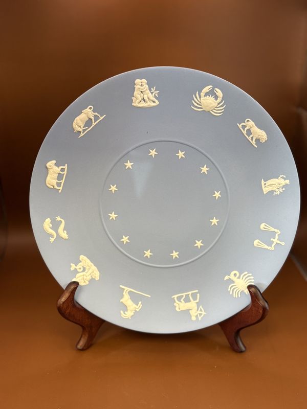 Jasperware. England. Wedgwood. Zodiac Plate. Light Blue. 9.5&quot;W