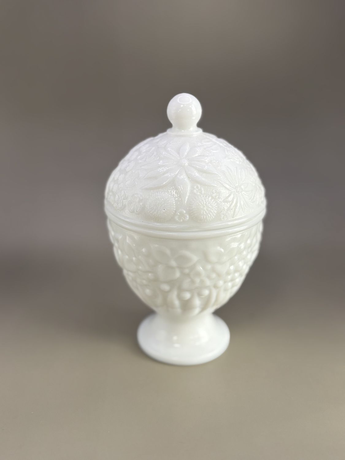 Glass. USA. Avon. White Milk Glass Candy Dish w/Lid. Daisy &amp; Hobnail. 6&quot;H