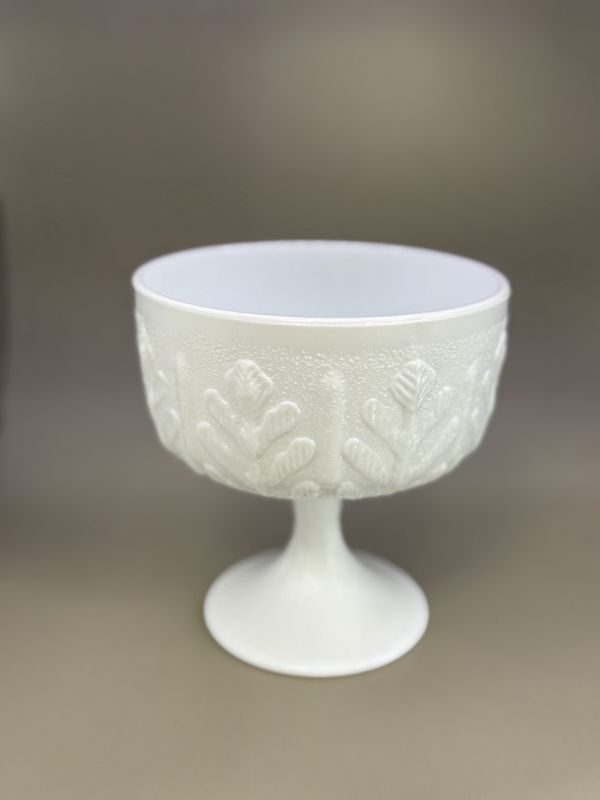 Glass. USA. FTD. White Milk Glass Oak Leaf Goblet Vase. 1975