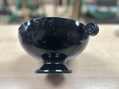 Glass. USA. LE Smith. Art Deco Footed Pedestal Bowl. 1940s. Black Amethyst. 11"W