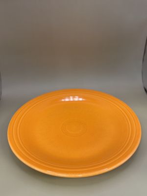 Dinnerware Set. USA. Homer Laughlin. Fiestaware. Orange. 12-Piece Set (Service for 2)