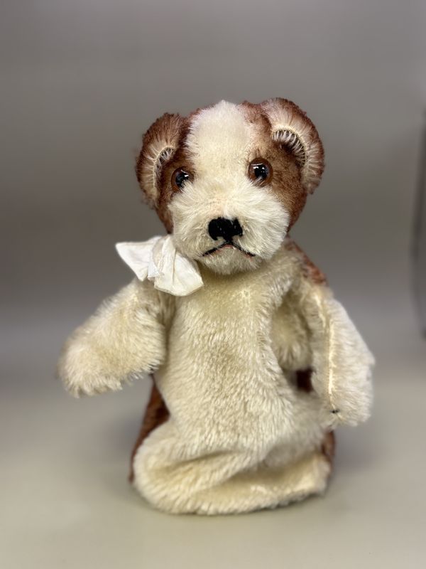 Puppet. Germany. Steiff. Hand Puppet. Dog. &quot;Molly&quot;. Beige &amp; Brown