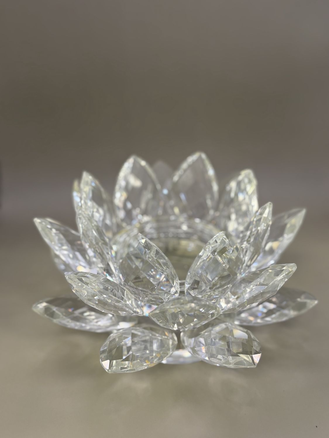 Crystal. Tahari. Candle Holder. Clear Lotus Flower