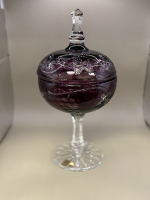 Crystal. Czech Republic. Caesar Crystal Bohemiae. Lidded Jar. Purple