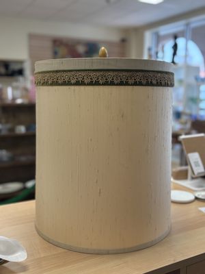 Lighting. USA. Frederick Cooper. Table Lamp (Pair).  Vintage, from Famous Maker. Pineapple Base with Shade. 41.5"H