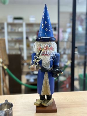 Nutcracker. Germany. Christian Ulbricht. Merlin. 18"H