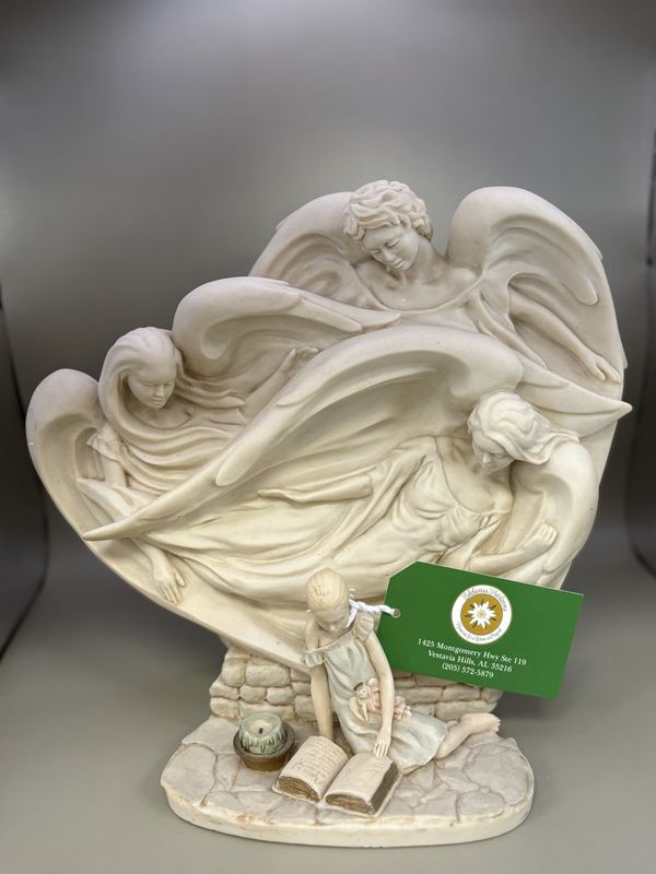 Sculpture. USA. &quot;Dreaming of Angels&quot;. 11&quot;Wx10&quot;H.