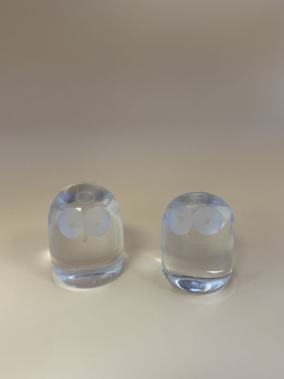 Glass. Norway. Hadeland. Owl Egg. 2.5&#39;&#39;H