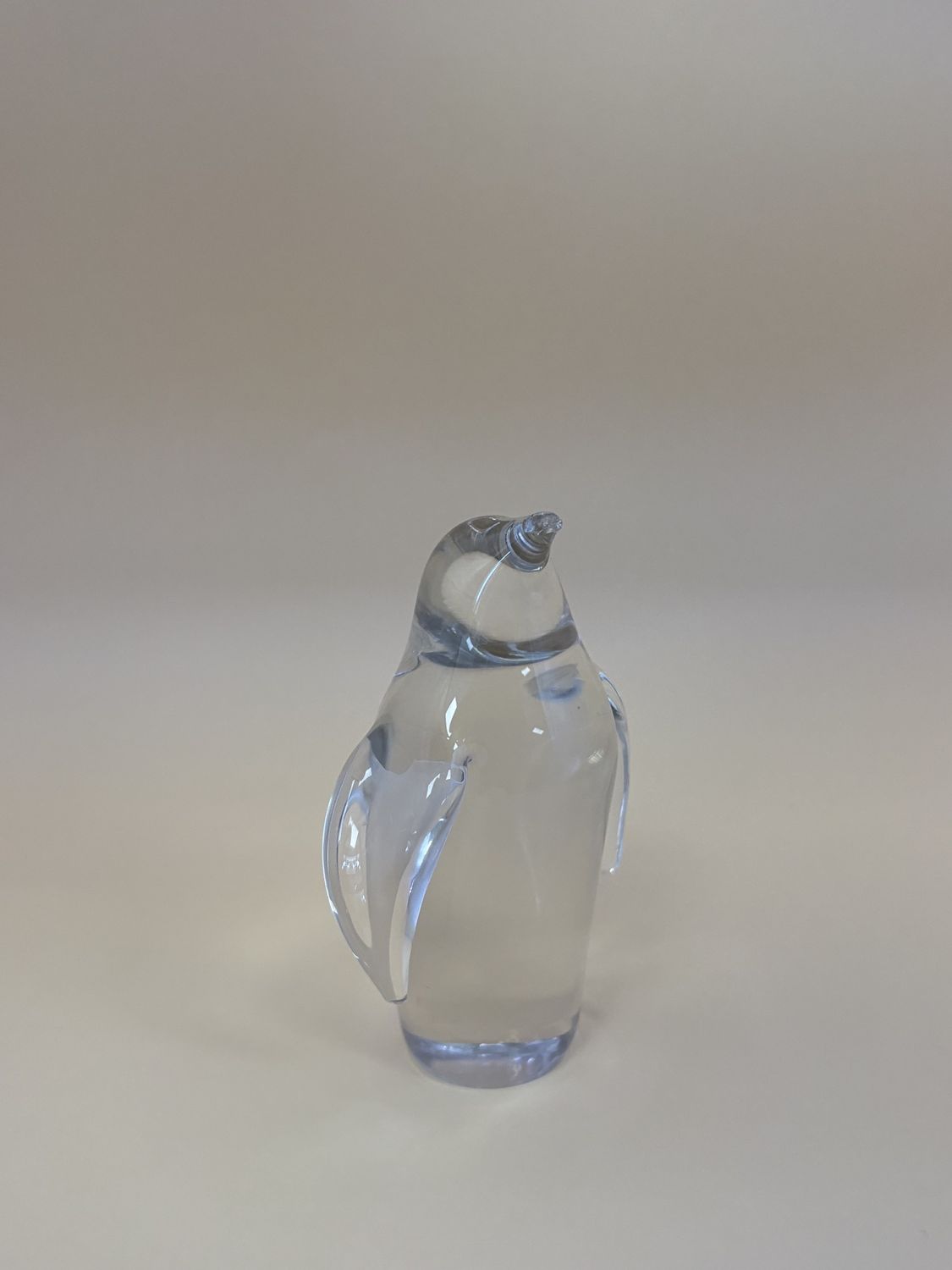 Figurine. Norway. Hadeland. Penguin. 4&#39;&#39;H