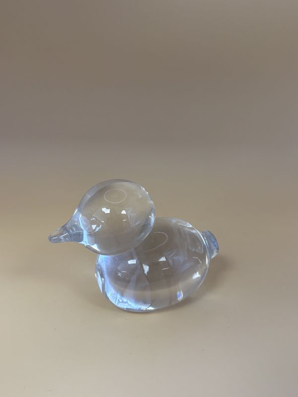 Glass. Duck. 3&#39;&#39;H.