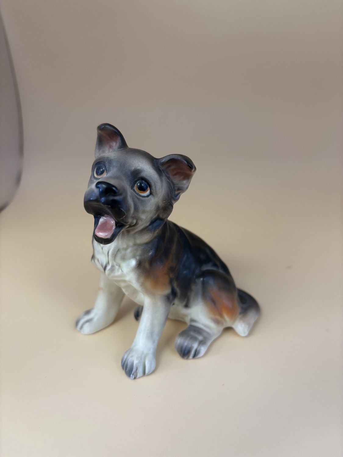 Figurine. Japan. Lefton. Porcelain Sitting Shepherd Dog. Black &amp; Brown. 4&quot;H