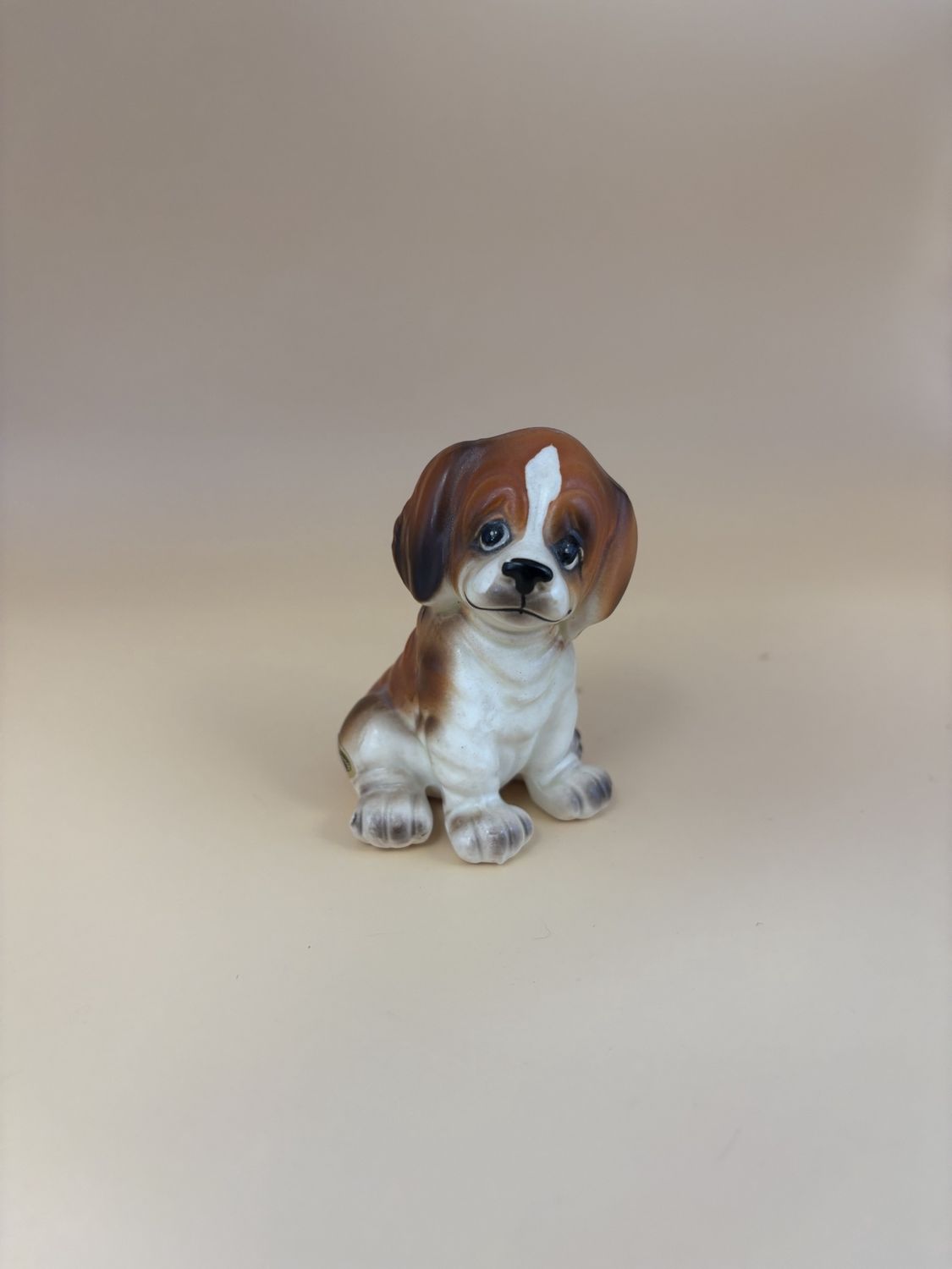 Porcelain. Japan.  Basset Hound. Puppy. Josef Originals. Figure.