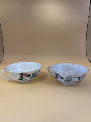 Porcelain. England.  Royal Grafton. Teacups (Set of 2). Hand Painted Flower Motifs with Gold Trim.