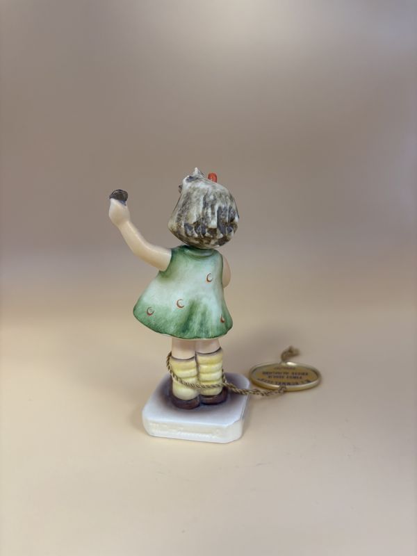 Figurine. Germany. Hummel. #793 "Forever Yours". Hummel Club 1st Issue 1996/1997. 4''H
