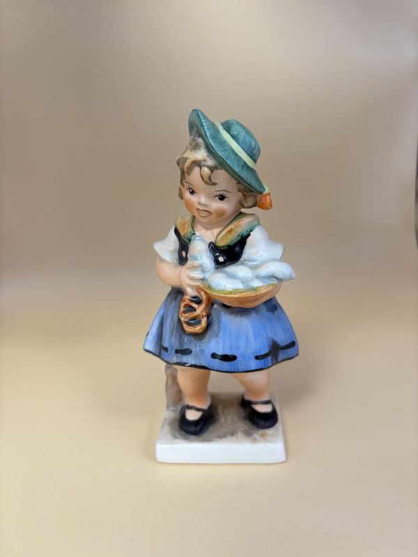 Figurine. Germany. Friedel Bavaria. Girl w/Plate &amp; Pretzel Figurine
