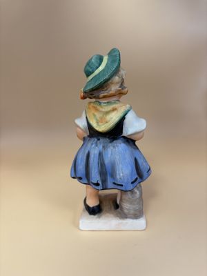 Figurine. Germany. Friedel Bavaria. Girl w/Plate &amp; Pretzel Figurine