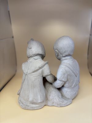 Sculpture. USA. Austin Sculpture. "Good Grooming". 1981