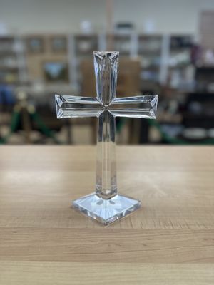 Crystal. Slovenia. Mikasa. Crystal Keepsake Trinity Cross. 10"H