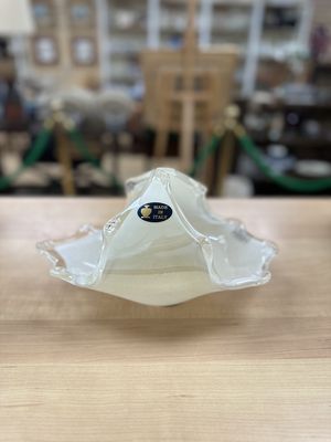 Glass. Italy. [NEW] Murano Open Basket. Beige w/Clear Trim. 12.5"W
