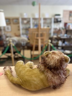 Plush. Germany. Steiff. Lion. "Leo". Vintage. Red &amp; Blonde Mane &amp; Black Paw Pads. 17''L