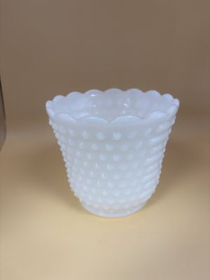 Glass. USA. Fenton. Planter. Milk Glass. White. Hobnail and Bars. 4.25''H.