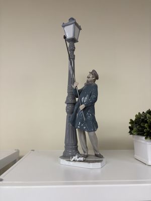 Figurine. Spain. Lladro. Lamplighter. 19"H.