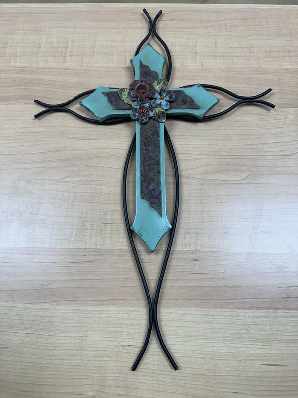 Decor. Metal &amp; Wood Hanging Double-Cross. 12&quot;W x 18&quot;H