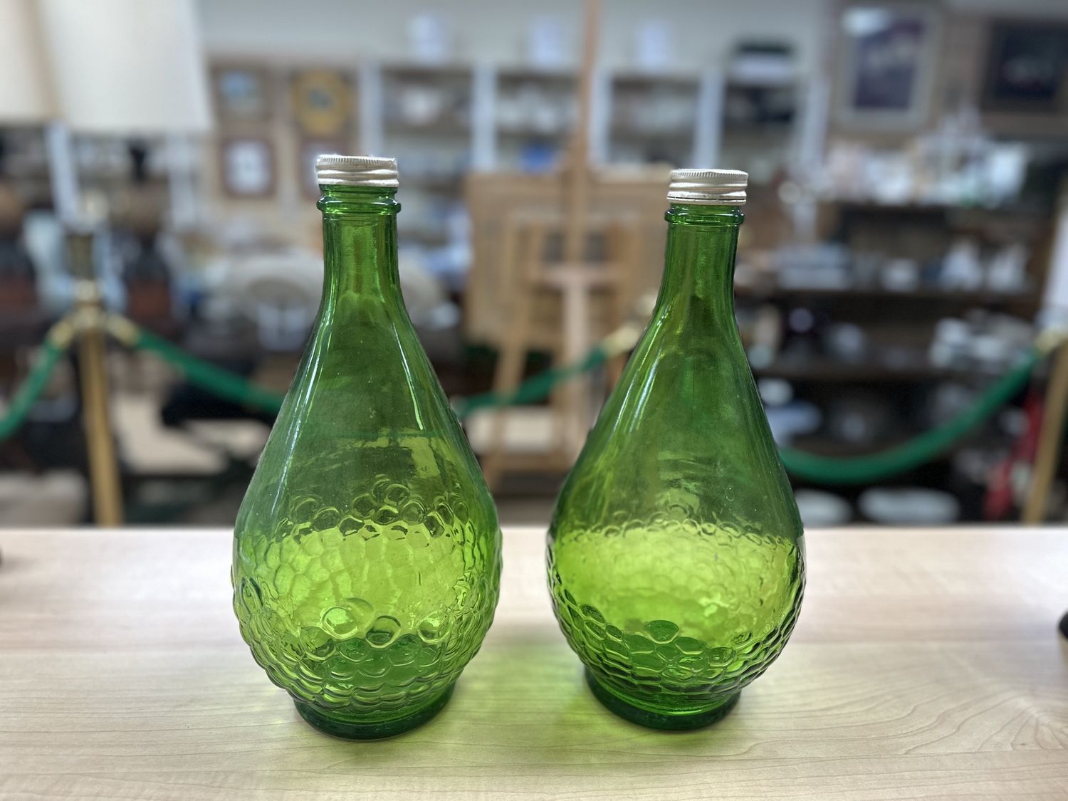 Glass. USA. Gallo. Half Gallon Flavor-Guard Bottle. Green. 12&quot;H