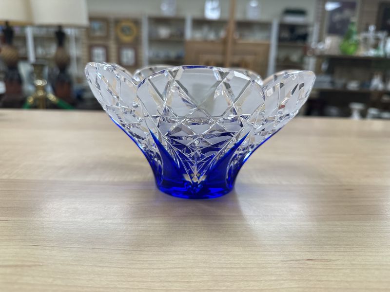 Crystal. Czech Republic. Caesar Crystal Bohemiae. &quot;Frost&quot; Medium Lemon Cup. Cobalt Blue. Signed, w/Box. 3.75&quot;H x 6.25&quot;W