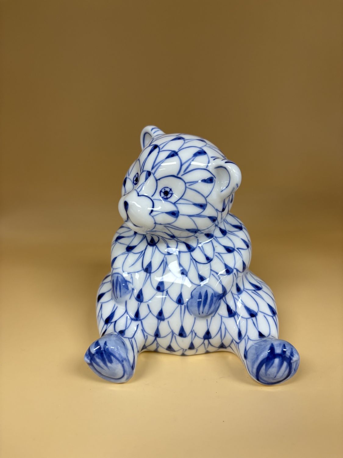 Porcelain. Andrea by Sadek. Bear Figurine. Blue &amp; White Webbed Pattern. 4.5&quot;H