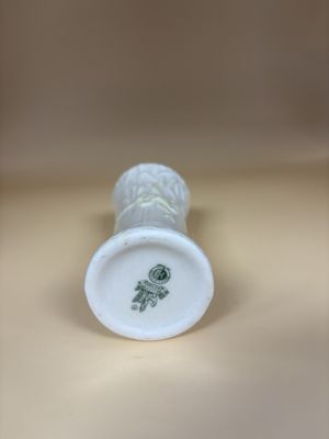 Porcelain. Ireland. Belleek. Typha Spill Vase. Yellow Bow. White Interior. 4"H [6th Mark/3rd Green: 1965-1980]