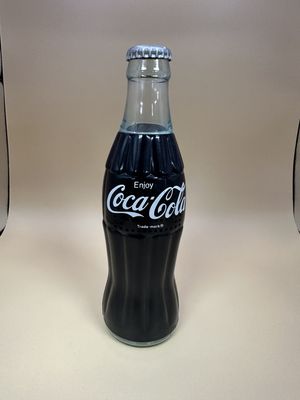 Kitchen Misc. Coca-Cola (Coke) AM Radio. Bottle-shaped. Tested &amp; works. 8"H