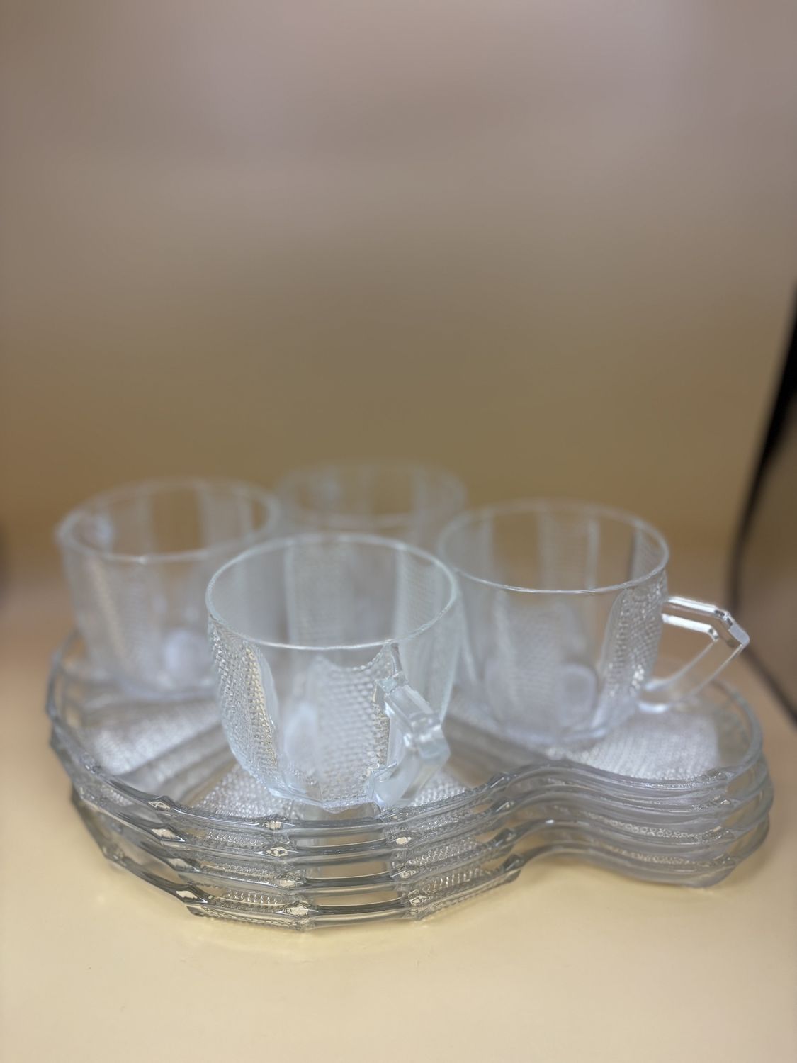 Glass. USA. Jeannette Dewdrop Glass Snack Set. 4 Plates. 4 Cups. Clear.
