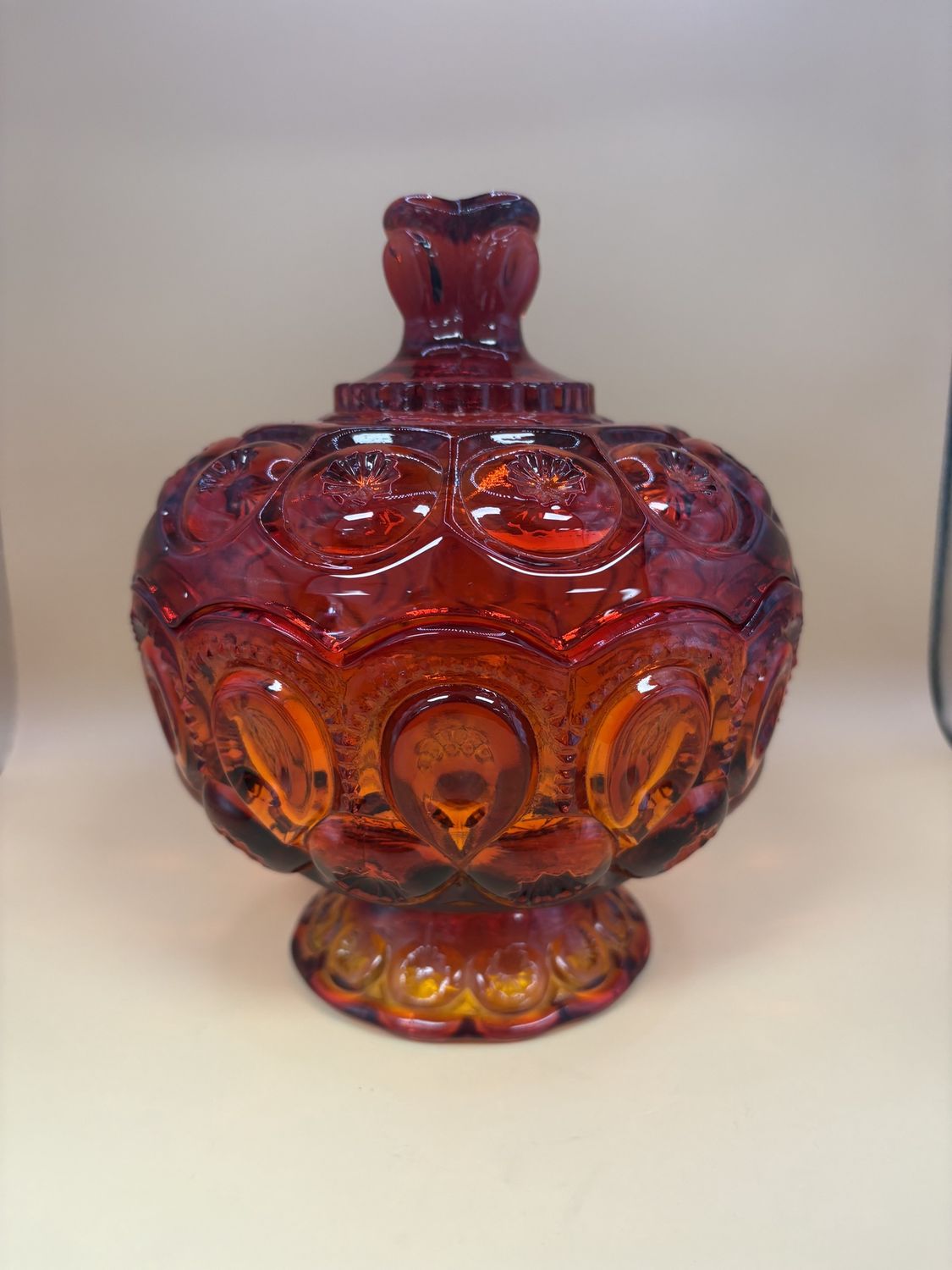 Glass. USA. L&amp;E Smith Moon and Stars Amberina Lidded Compote. 8&quot;H