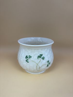 Porcelain. Ireland. Belleek. Bowl. Shamrock. Basketweave. 3"H