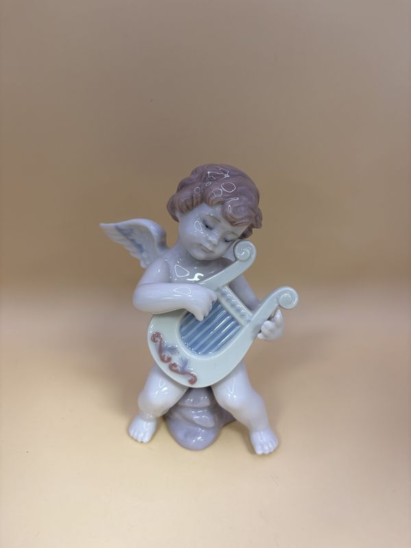 Figurine. Spain. Lladro. #6628 Adiago (Angel with Harp)