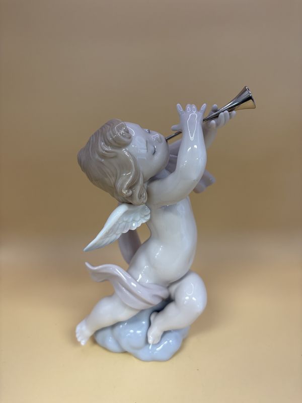 Figurine. Spain. Lladro. #6837 Angelic Serenade (Angel with Trumpet)
