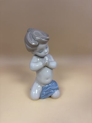 Figurine. Spain. Lladro. #6496. A Child's Prayer