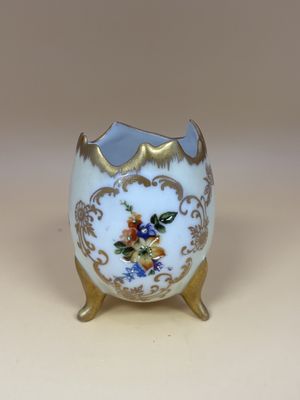 Porcelain. France. Limoges. Footed Egg Vase. Hand Painted Flowers w/Gold Trim. 3"H