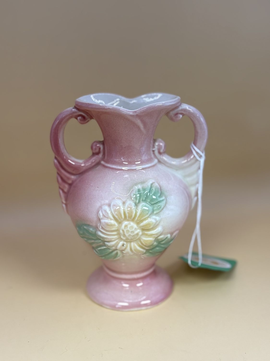Pottery. USA. Hull. Sunglow Rose Double-Handled Vase w/Yellow &amp; Pink Roses. 5.75&quot;H