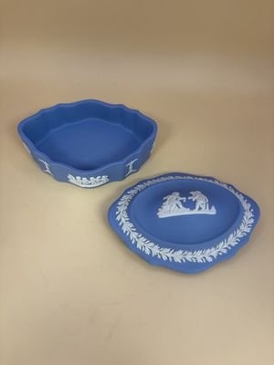Jasperware. England. Wedgwood. Trinket Box w/Cherubs. Light Blue. 5"W