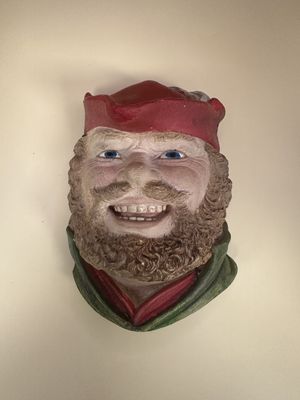 Chalkware. England. Legend Wall Ornament. 1981. "Little John". 5.75"H