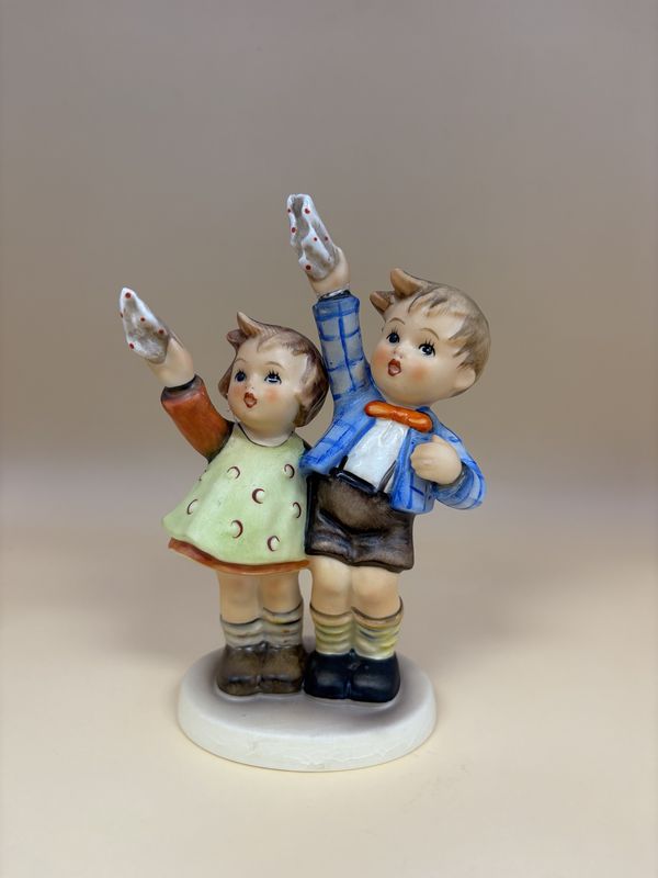 Figurine. Germany. Hummel. #153/0 &quot;Waving Goodbye&quot;. TMK 5 (1972-1979). 5.5&quot;H