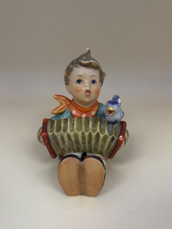 Figurine. Germany. Hummel. #110/0 &quot;Let&#39;s Sing&quot;. TMK 5 (1972-1979). 3&quot;H