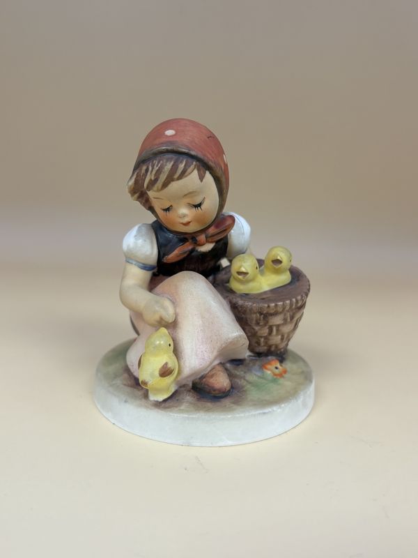 Figurine. Germany. Hummel. #57/0 &quot;Chick Girl&quot; TMK 3LS (1957-1963) 3.5&quot;H