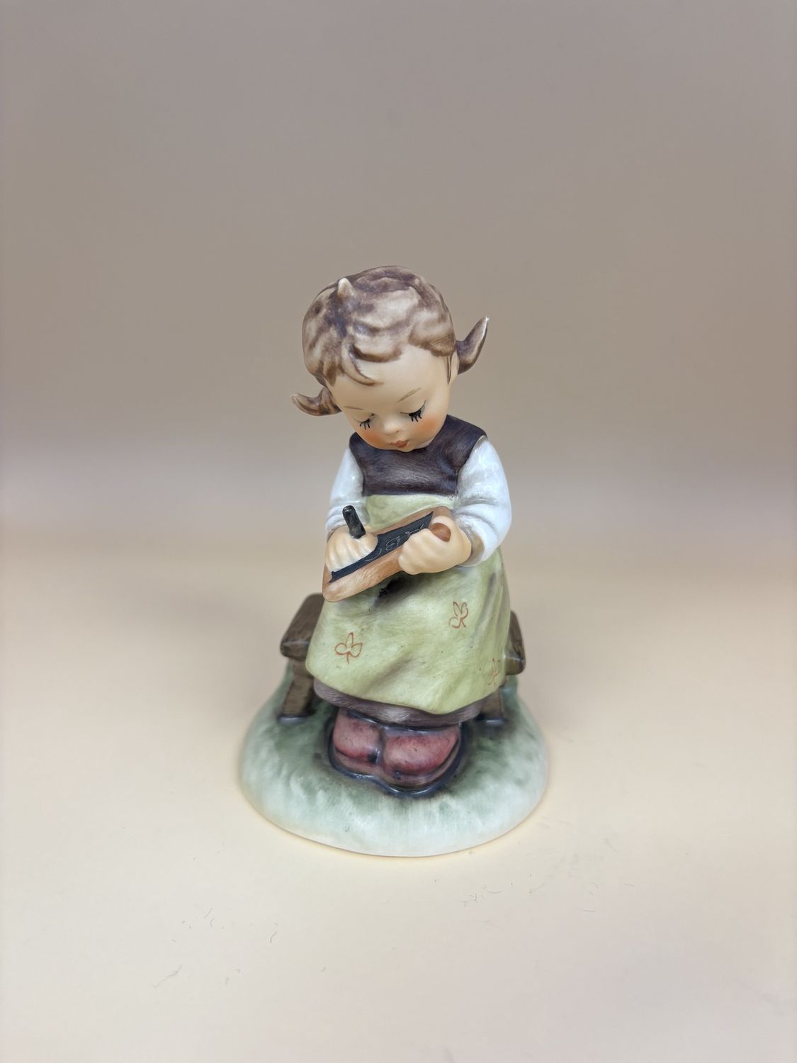 Figurine. Germany. Hummel. #367 &quot;Busy Student.&quot; TMK 6 (1979-1991) 4.25&quot;H