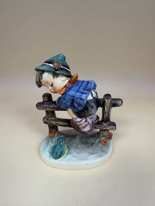 Figurine. Germany. Hummel. #201 2/0 &quot;Retreat to Safety&quot; TMK 5 (1972-1979).  4&quot;H